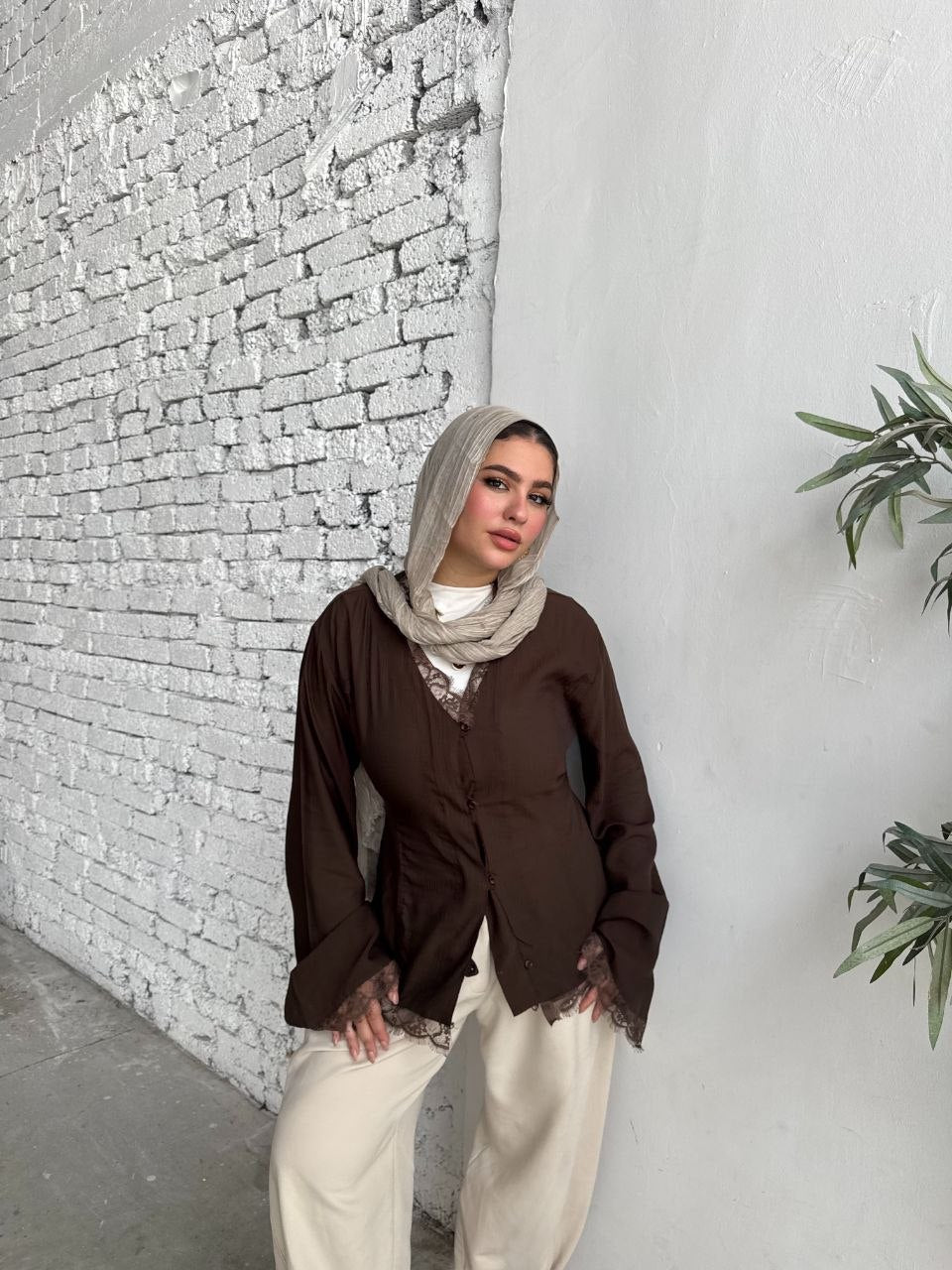 Lace Trim Linen Blouse