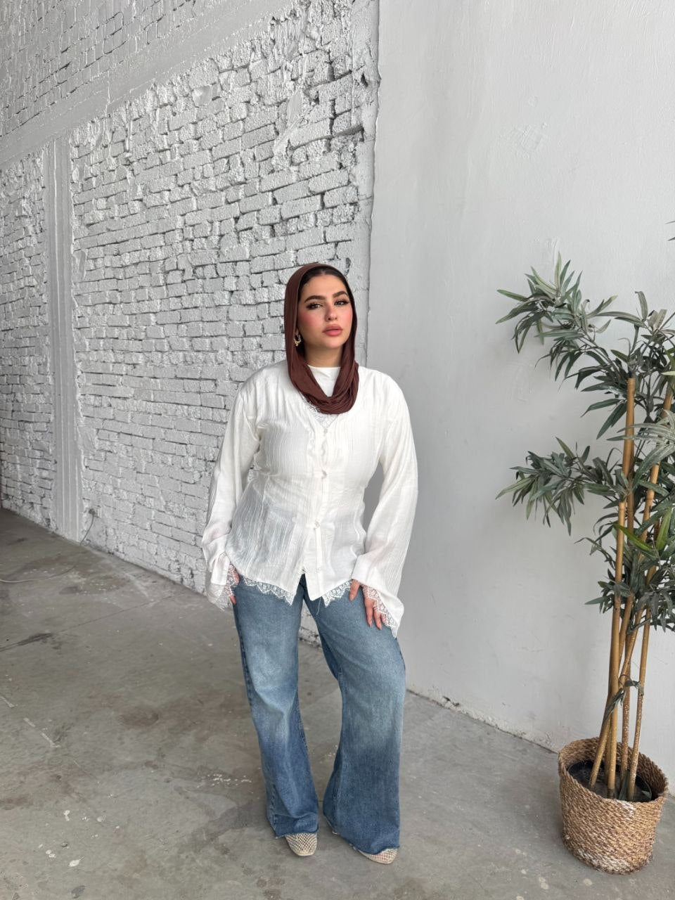 Lace Trim Linen Blouse