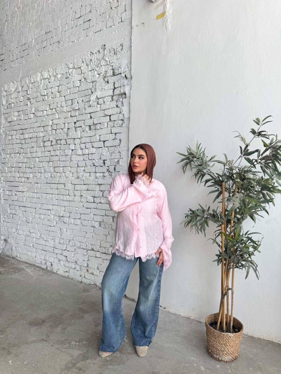 Lace Trim Linen Blouse