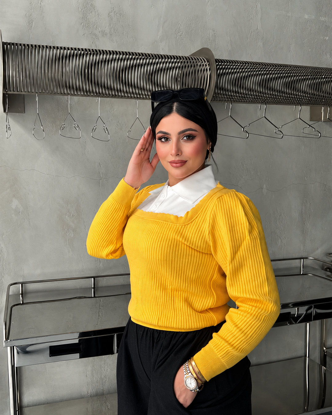 Contrast Collar Ribbed Knit Sweater