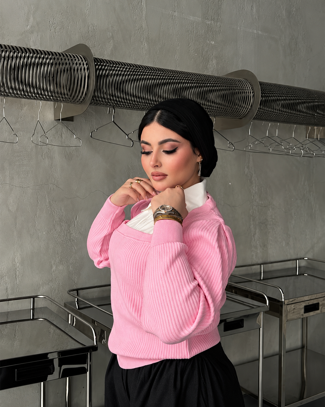 Contrast Collar Ribbed Knit Sweater