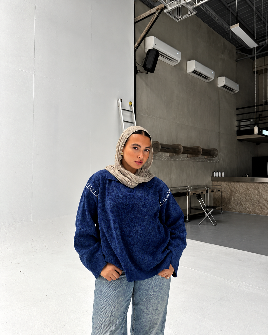 Contrast Stitch Polo Knit Sweater
